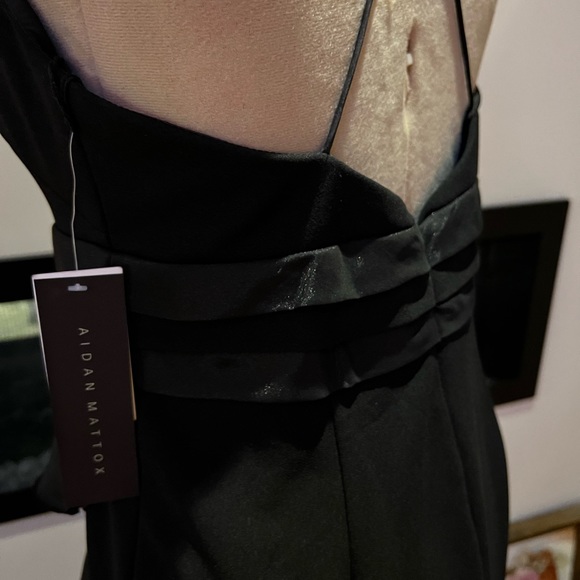 Aidan mattox formal dress - Picture 9 of 10